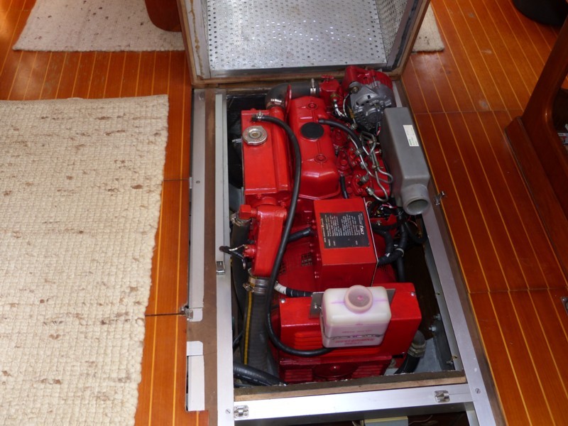 Swan 53 intérieur -56.JPG